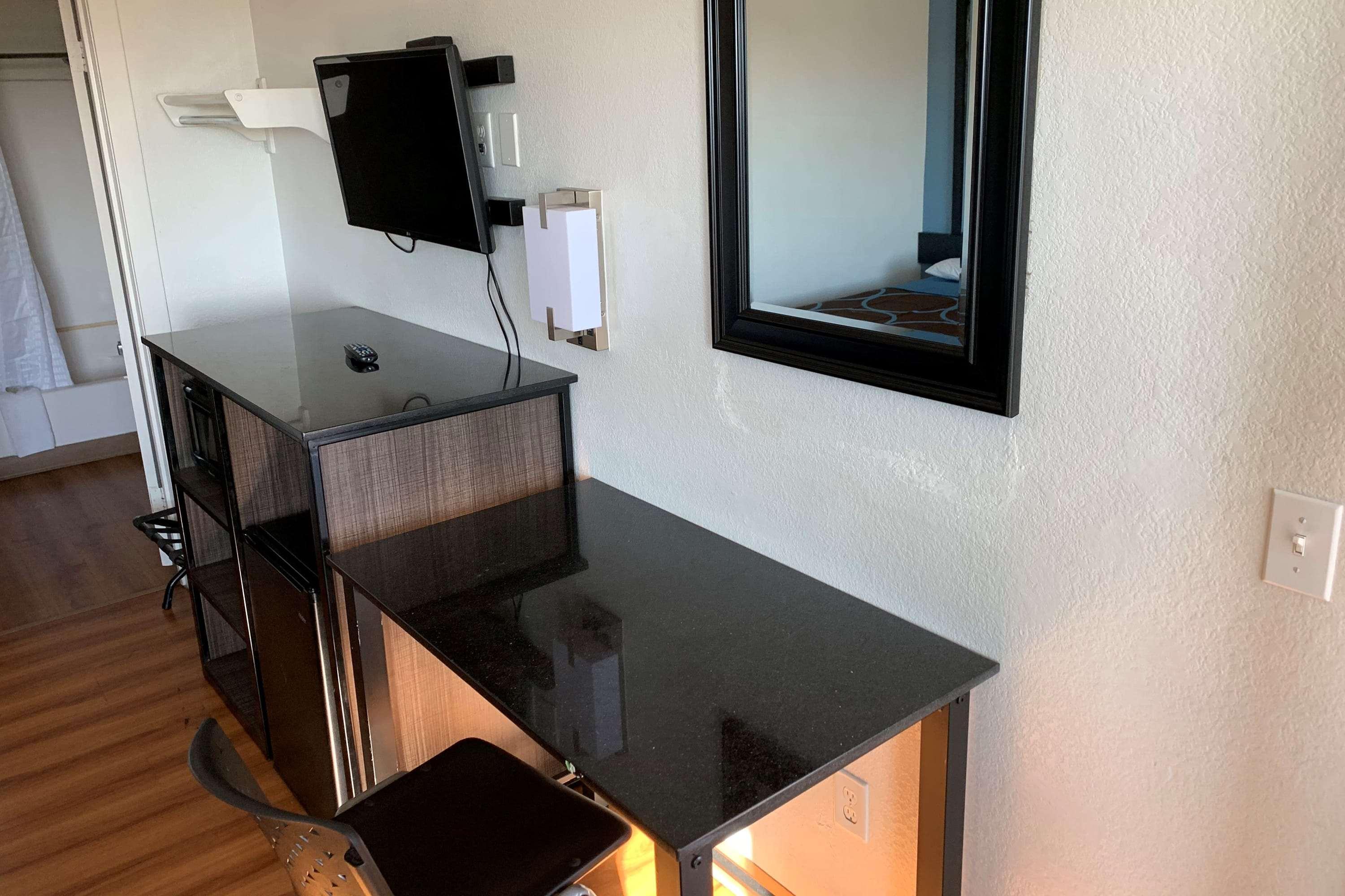 Super 8 By Wyndham Phoenix West Exteriör bild